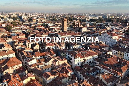 Terratetto unifamiliare via Cesare Battisti, Centro, Bassano del Grappa
