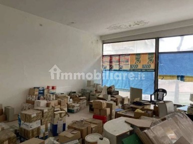 Negozio all'asta via Umbria 8, Chianciano Terme