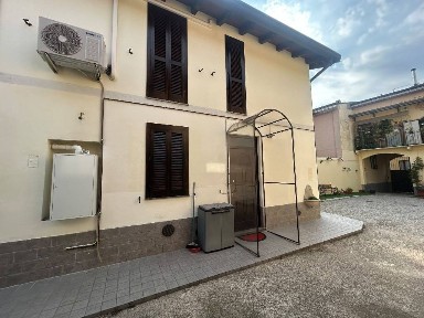 Terratetto unifamiliare via Alessandro Manzoni 67, Desio