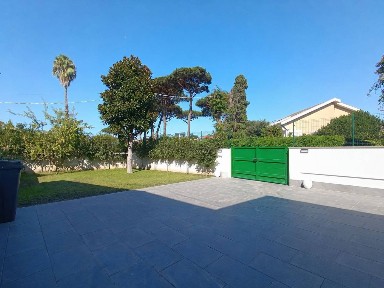 Villa a schiera via Venezia, Lido di Cincinnato - Sirene, Anzio