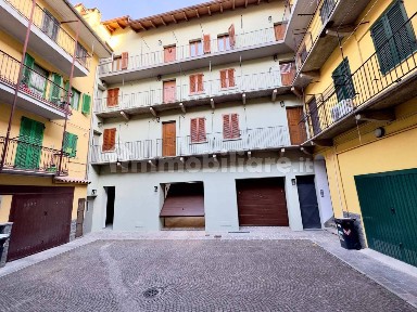 Novara, Centro Storico, Corso Italia, 8