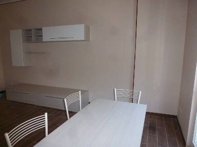 Novara, San Martino, Via Stefano Melchioni, 3