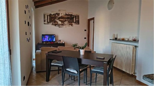 Trilocale ottimo stato, Bogogno