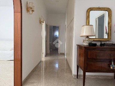 Taranto, Borgo, Via anfiteatro, 37