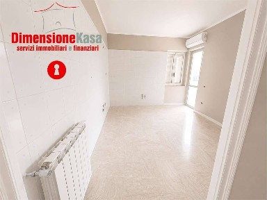 Trilocale via Napoli, Centro, San Felice a Cancello