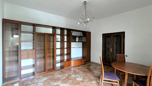 Trilocale via Agostino Bertani, Campo di Marte, Firenze