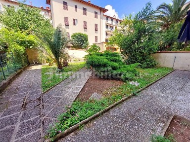 Appartamento via Pietro Maroncelli 1, Campo di Marte, Firenze