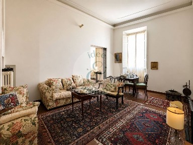 Appartamento via Vittorio Alfieri 5, D'Azeglio, Firenze