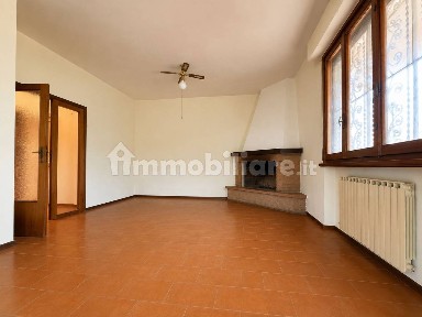 Quadrilocale via del Santo, Torricella, Campi Bisenzio