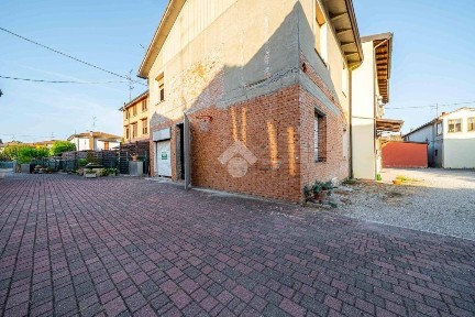 Terratetto plurifamiliare via Borgonuovo, Cà Dé Fabbri, Minerbio