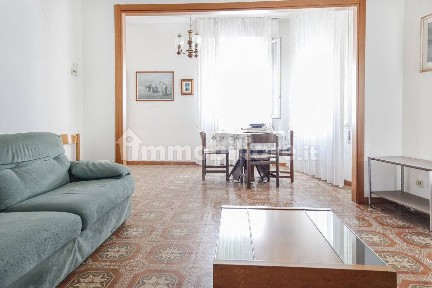 Ravenna, Punta Marina, via del delfino, 1