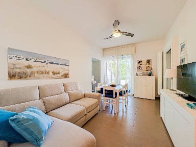 Cervia, Viale Vulcano, 3