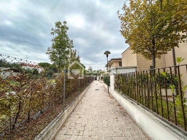 Faenza, Via Romagnoli, 50
