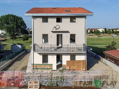 Ravenna, Porto Fuori, via adele bei, 14
