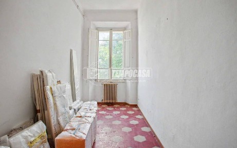 Casola Valsenio, Via Roma 8