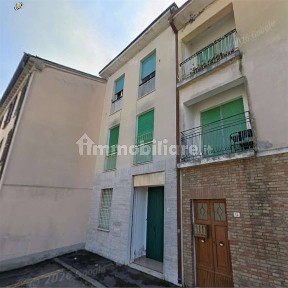 Fusignano, Piazza Calcagnini 14