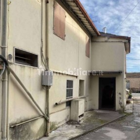 Appartamento all'asta via erbosa 83, Ravenna
