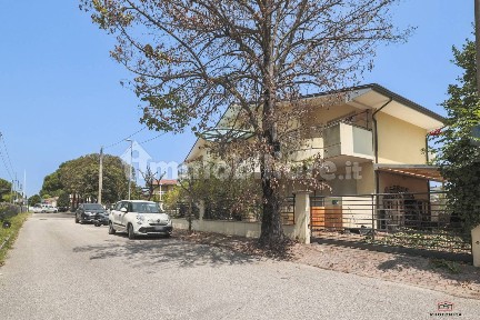 Quadrilocale via Machiavelli 54, Mare, Cervia