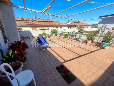 Attico buono stato, 211 m², Centro Storico, Pesaro