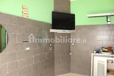 Parrucchiere - Barbiere in Affitto