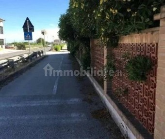 Capannone all'asta Contrada Alvata 111, Potenza Picena