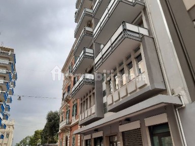 Taranto, Borgo, Via Ciro Giovinazzi, 3
