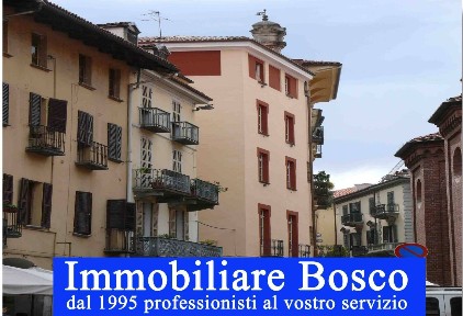 Pinerolo, Piazza San Donato, 24