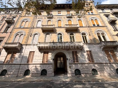 Torino, Cittadella, Corso Galileo Ferraris, 20