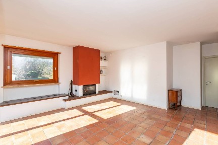 Buttigliera Alta, Corso Laghi, 81/42