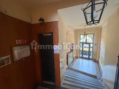 Bilocale piazza Amedeo Peyron 15, San Donato, Torino