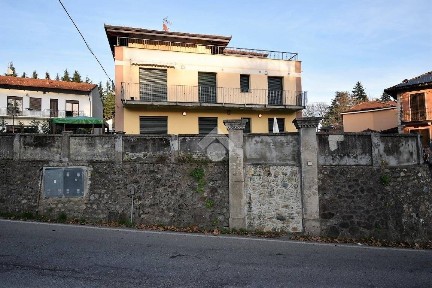 Giaveno, Via sacra di san michele, 24