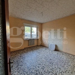 Bilocale via Battisti, 28, Centro, Trofarello