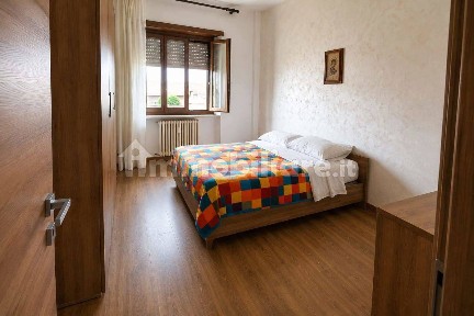 Trilocale via Genova 40, Centro, Orbassano
