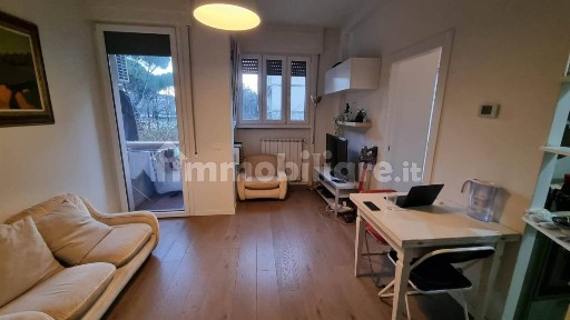 Firenze, Beccaria - Colombo, Via Arnolfo, 7