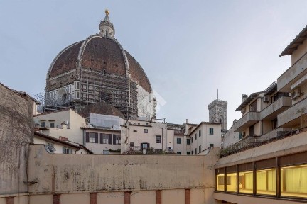 Firenze, Duomo, Via Ricasoli, 8