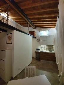 Monolocale via dei Macci 42, Santa Croce, Firenze