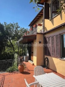 Appartamento via dei Massoni, Bolognese, Firenze