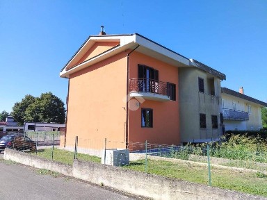 Villa a schiera via Torre, Manocalzati
