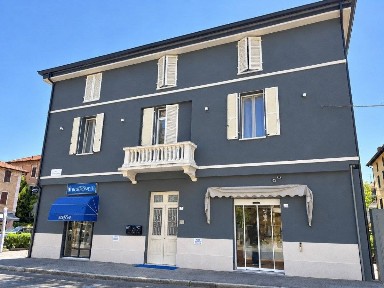 Trilocale ottimo stato, primo piano, Gardenia, Reggio Emilia