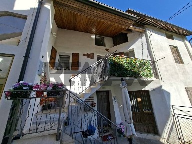 Terratetto plurifamiliare vicolo de Facci 15, Anzù, Feltre