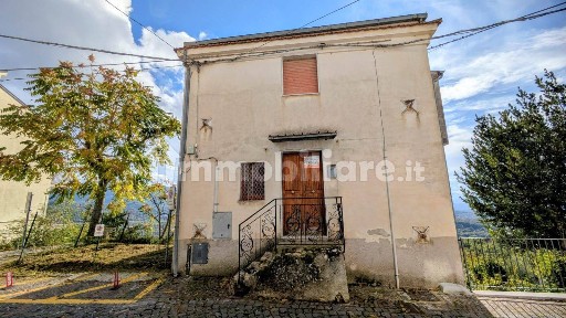 Terratetto unifamiliare via Chiaia 29, Centro, Pesche