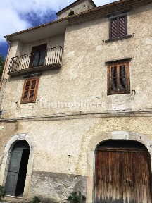 Terratetto unifamiliare C.so Vittorio Emanuele 88, Centro, Agnone