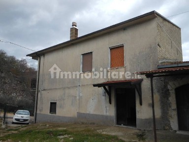 Terratetto unifamiliare via Tauruta, Sesto Campano