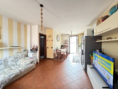 Trilocale via Giuseppe Ungaretti, Centro, Cilavegna