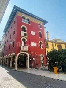 Trilocale corso Vittorio Emanuele II, Centro Storico, Pordenone