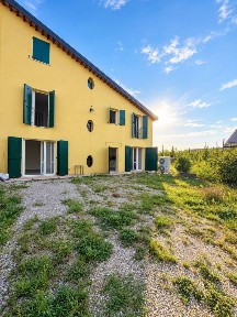 Villa a schiera via di Sotto 45, Villa Motta, Cavezzo