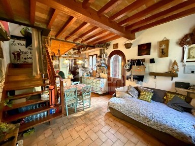 Villa a schiera via Imperiale 441, Mortizzuolo Ponte San Pellegrino, Mirandola