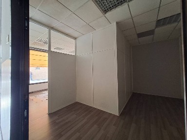Locale commerciale in Affitto