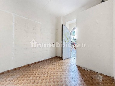 Locale commerciale in Affitto