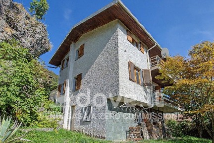 Cornalba, Via Don Paganelli, 5